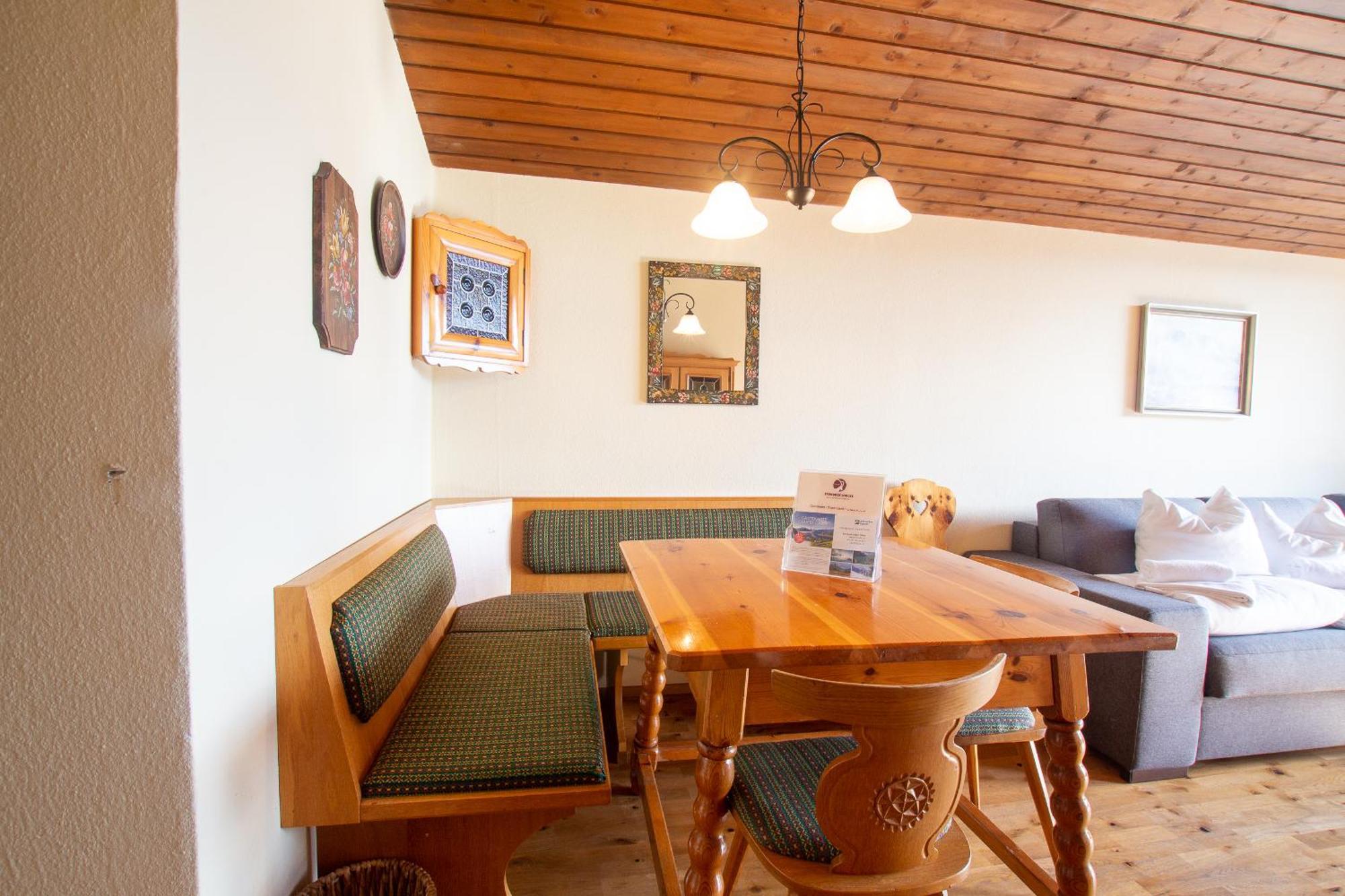 Apartment Schmid - Steinbock Lodges マイスホーフェン エクステリア 写真